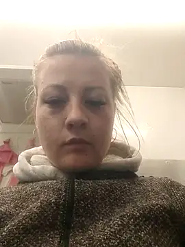 Snapshot of Kristi_Ricky chatting on 03.19.25 Kristi Ricky online show from 03.19.25