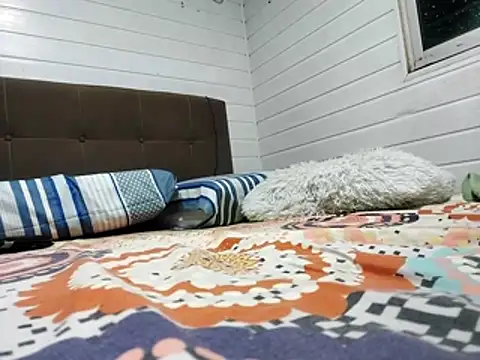 Hotcasados69 online show from 01.16.26