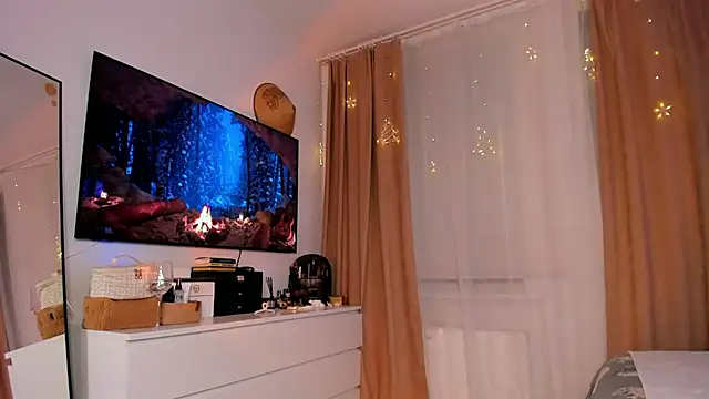 Snapshot of Lex_Love chatting on 12.01.25 Lex Love online show from 12.01.25