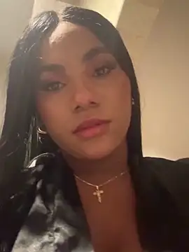 Sara Boom online show from 01.21.25