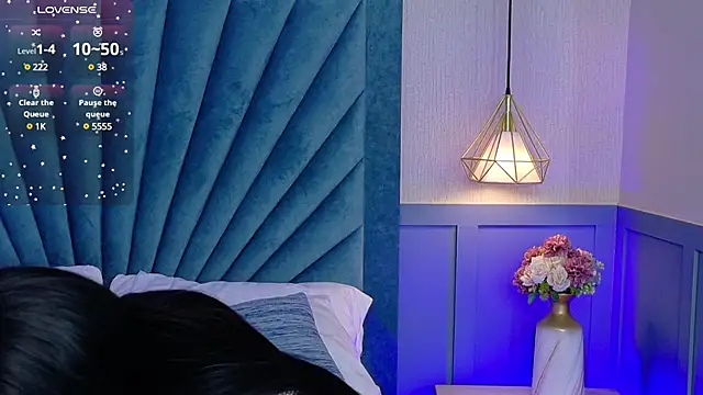 Sara Boom online show from 01.27.25