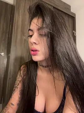 Sarasanders 4 online show from 01.05.25