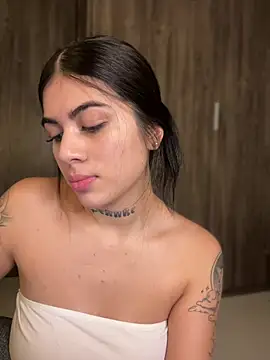 Sarasanders 4 online show from 01.10.25