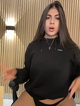 Sarasanders 4 online show from 11.06.25