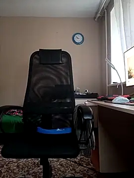 Snapshot of sergeysas chatting on 09.21.25 sergeysas online show from 09.21.25