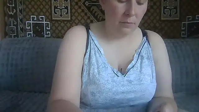 Snapshot of Diana_Britt chatting on 06.18.26 Diana Britt online show from 06.18.26