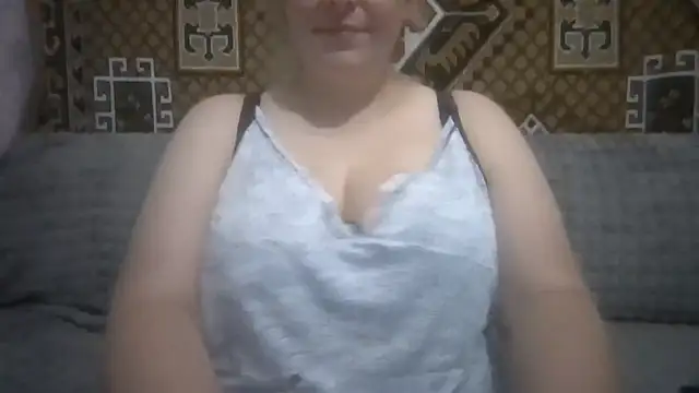 Snapshot of Diana_Britt chatting on 07.20.26 Diana Britt online show from 07.20.26