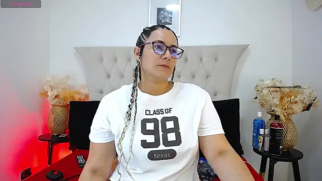 MIchelMomet online show from 01.20.25