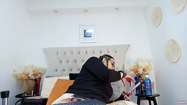 MIchelMomet online show from 03.07.25