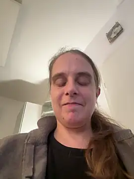 LadyChantale online show from 03.11.26