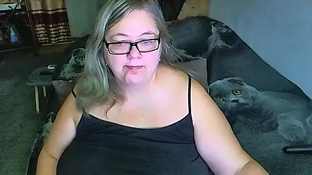 sex2 online show from 10.28.25