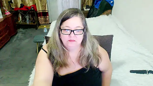Snapshot of sex2 chatting on 06.05.26 sex2 online show from 06.05.26