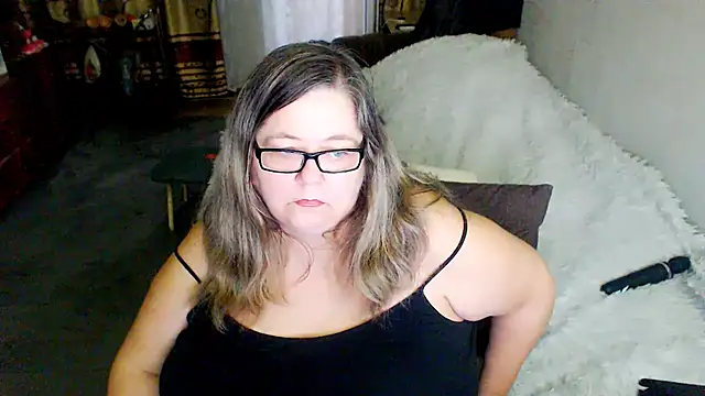 Snapshot of sex2 chatting on 06.11.26 sex2 online show from 06.11.26