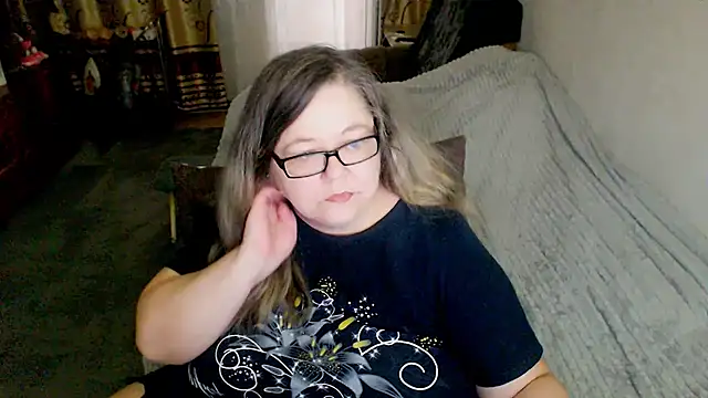 Snapshot of sex2 chatting on 06.25.26 sex2 online show from 06.25.26