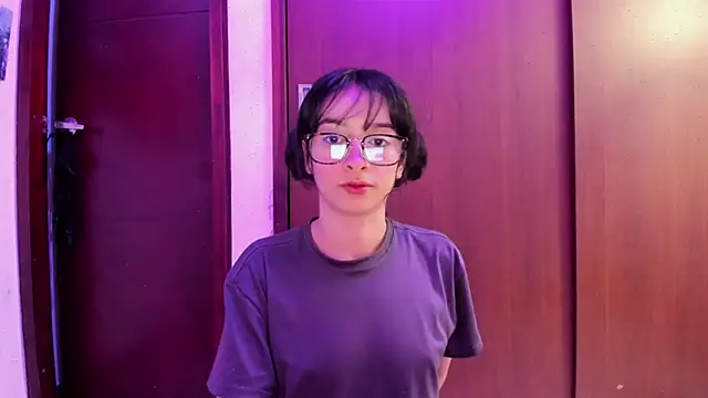  Lunnaa  online show from 02.23.25