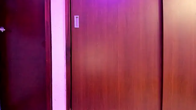  Lunnaa  online show from 03.17.25