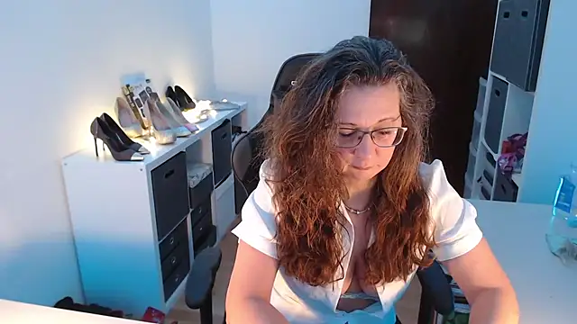 Snapshot of GeilesLuder75 chatting on 03.06.25 GeilesLuder75 online show from 03.06.25