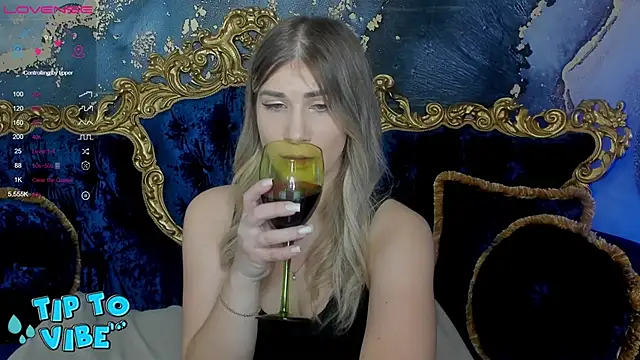 CassandraGood online show from 01.03.25