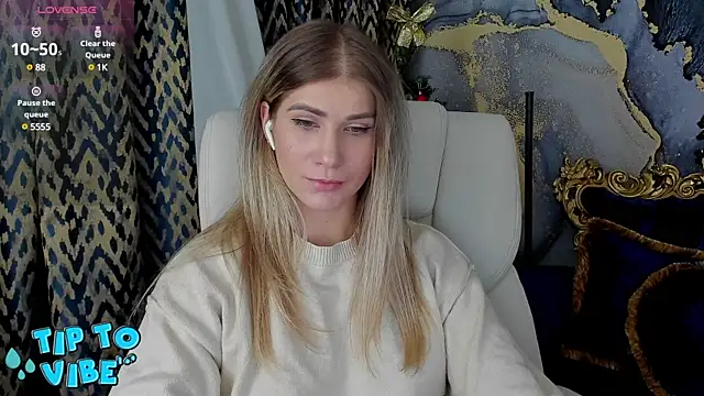 CassandraGood online show from 01.18.25