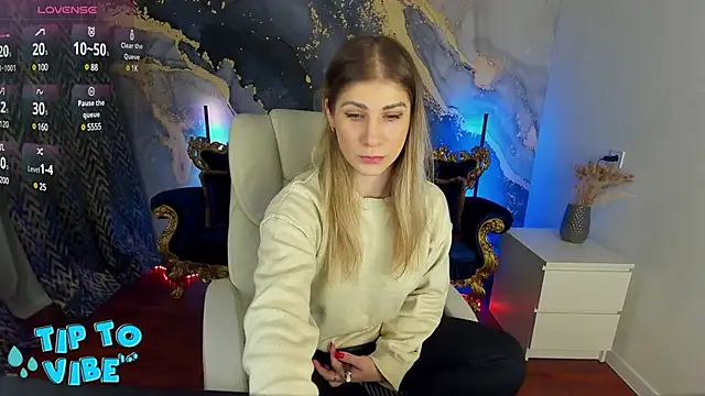 CassandraGood online show from 03.06.25