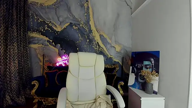 CassandraGood online show from 03.16.25