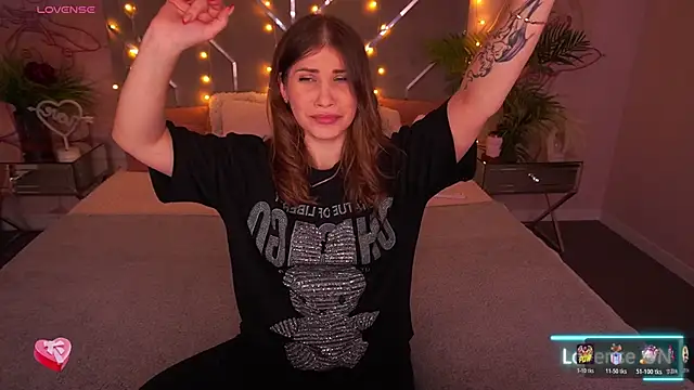 CassandraGood online show from 02.12.26