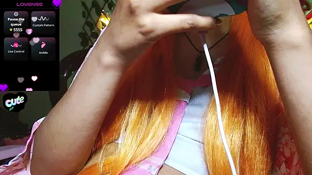 Snapshot of MidoriQuiinn chatting on 01.31.25 MidoriQuiinn online show from 01.31.25