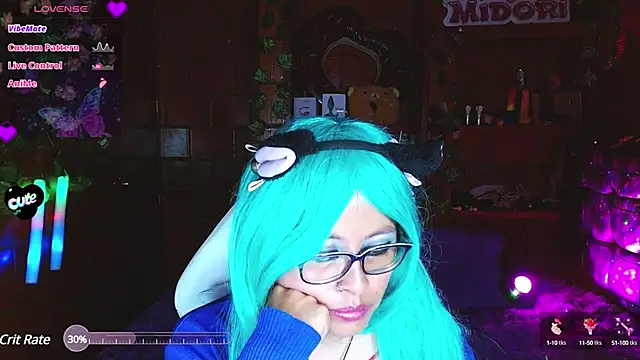 Snapshot of MidoriQuiinn chatting on 03.05.25 MidoriQuiinn online show from 03.05.25