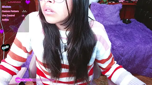 Snapshot of MidoriQuiinn chatting on 03.11.25 MidoriQuiinn online show from 03.11.25