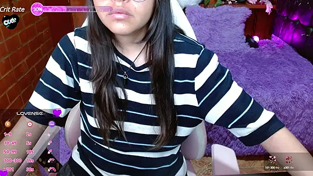 Snapshot of MidoriQuiinn chatting on 03.21.25 MidoriQuiinn online show from 03.21.25