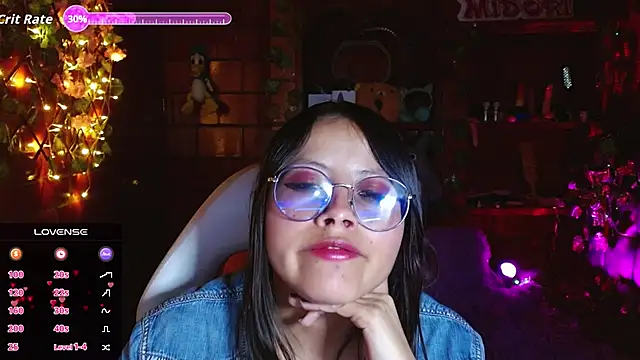 Snapshot of MidoriQuiinn chatting on 09.11.25 MidoriQuiinn online show from 09.11.25