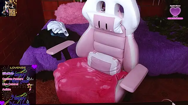 Snapshot of MidoriQuiinn chatting on 01.09.26 MidoriQuiinn online show from 01.09.26