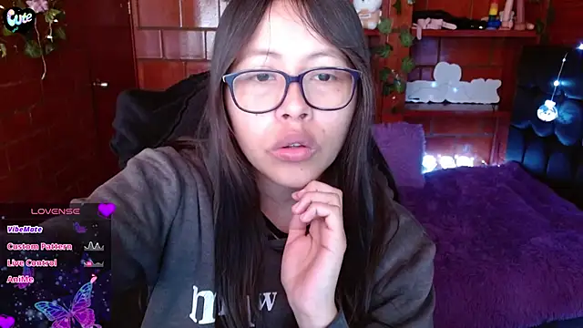 MidoriQuiinn online show from 03.12.26