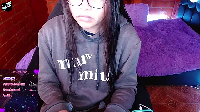 MidoriQuiinn online show from 03.13.26