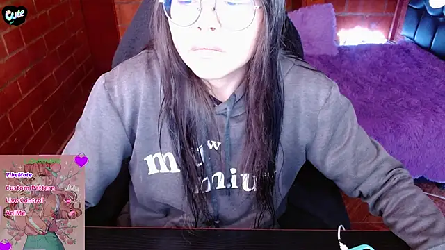 MidoriQuiinn online show from 04.10.26