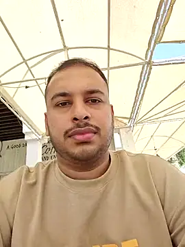 Snapshot of vishnuvinod_india chatting on 05.25.26 vishnuvinod india online show from 05.25.26