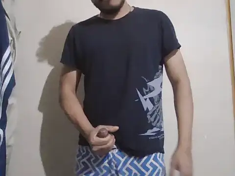 Snapshot of valyriansteel2 chatting on 10.19.25 valyriansteel2 online show from 10.19.25