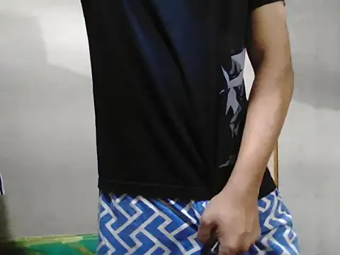 Snapshot of valyriansteel2 chatting on 10.26.25 valyriansteel2 online show from 10.26.25