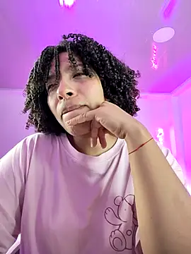 Snapshot of DannaBerry chatting on 11.01.25 DannaBerry online show from 11.01.25