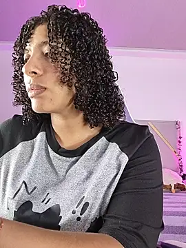 Snapshot of DannaBerry chatting on 02.25.26 DannaBerry online show from 02.25.26