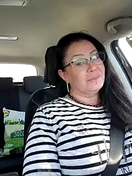 x  KHALEESI  x online show from 03.08.25