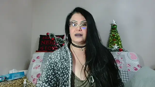 x  KHALEESI  x online show from 01.05.26