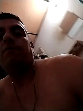 Snapshot of starplss chatting on 10.05.25 starplss online show from 10.05.25