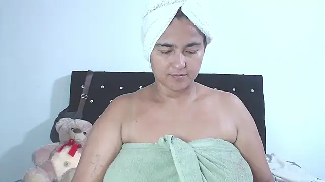 isabella dirty69 online show from 04.07.26