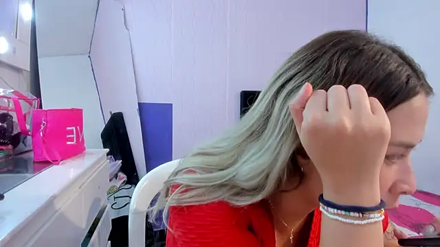 Byanca Winklar online show from 02.14.25