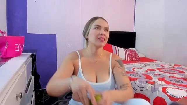 Byanca Winklar online show from 09.15.25