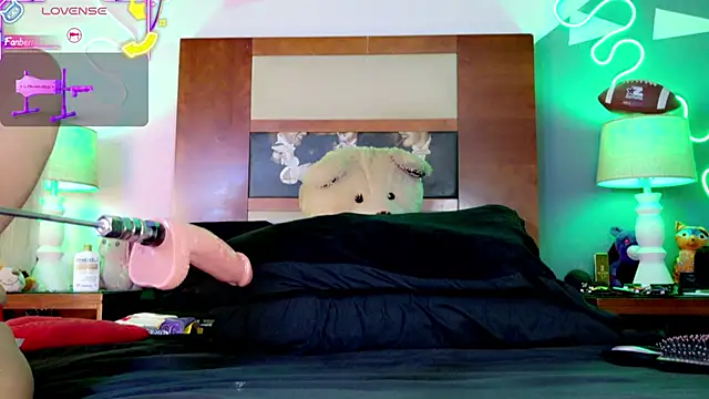 ashley 19xx online show from 04.07.26