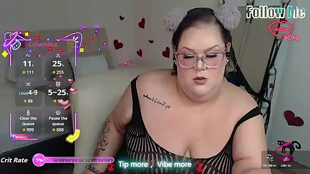 GiannaMorrys online show from 11.07.25