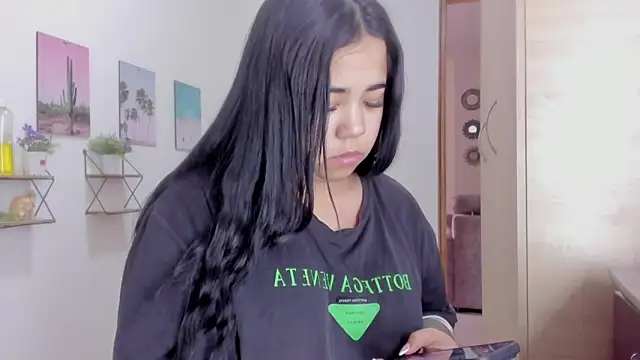 Emma lean online show from 02.16.26