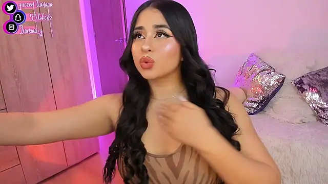 Snapshot of Queen_liana chatting on 02.19.25 Queen liana online show from 02.19.25